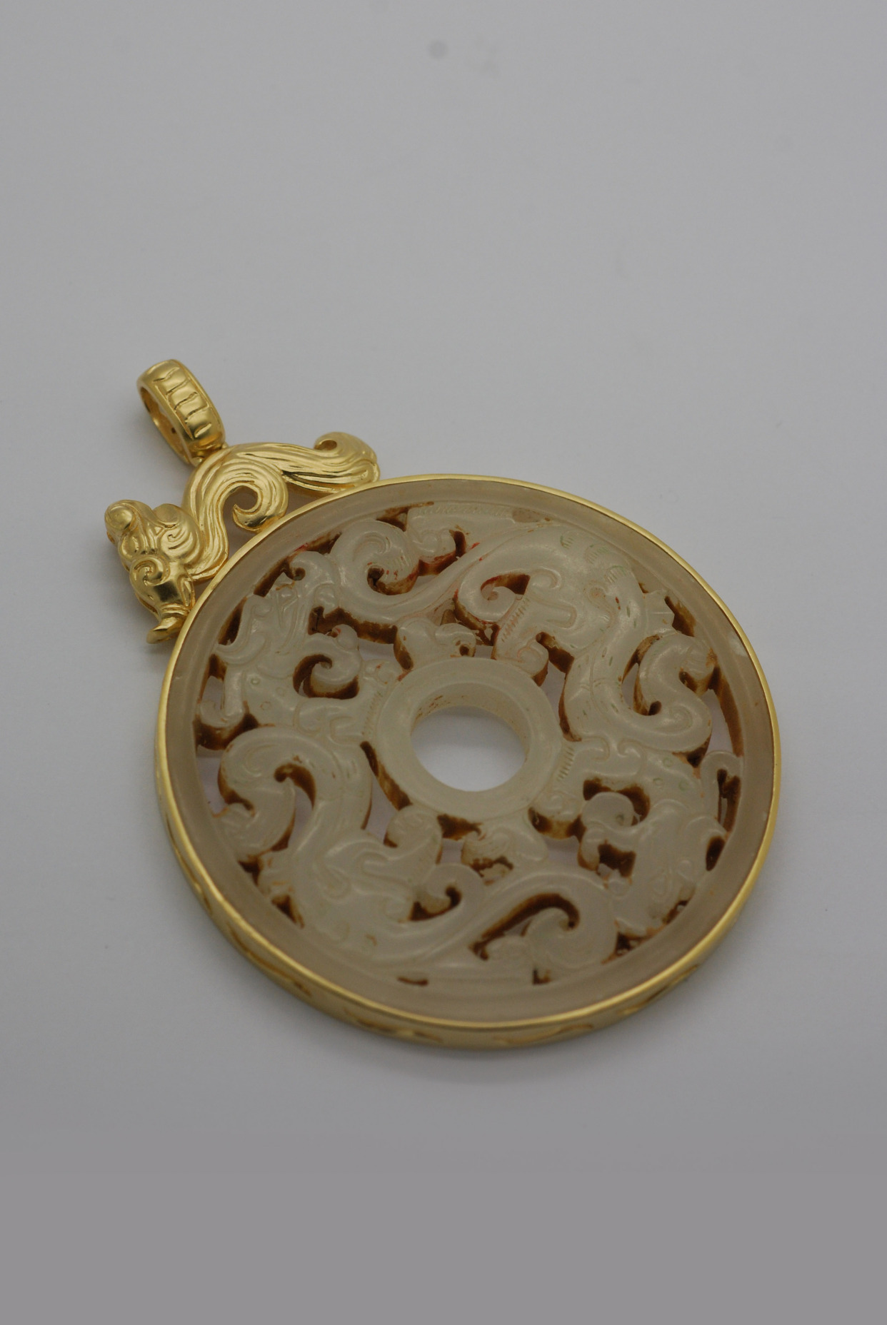 古玉镶嵌图集(镂雕玉璧/西周凤鸟佩/西周玉鸟)