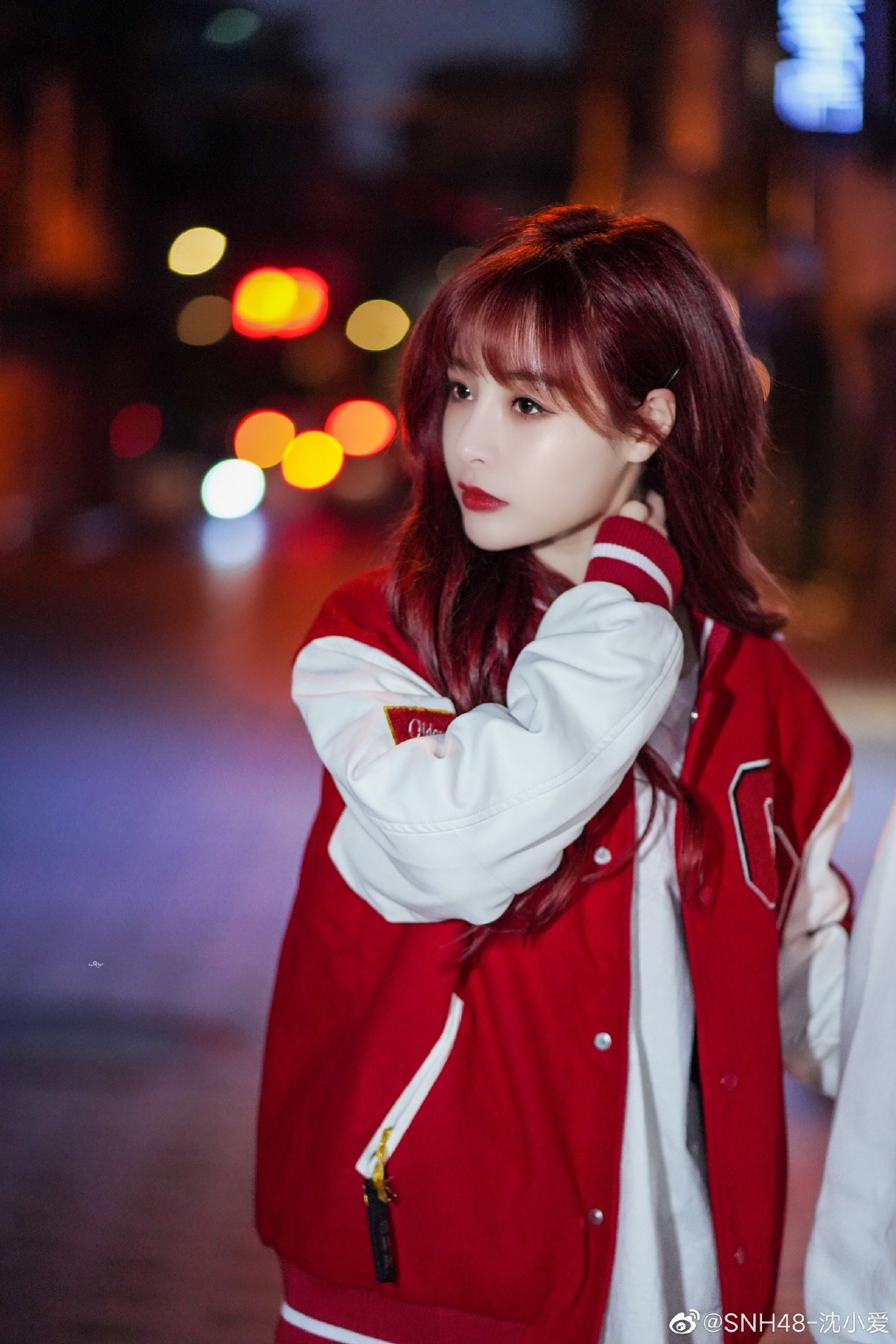 美女艺人沈小爱迷人美照欣赏真好看啊