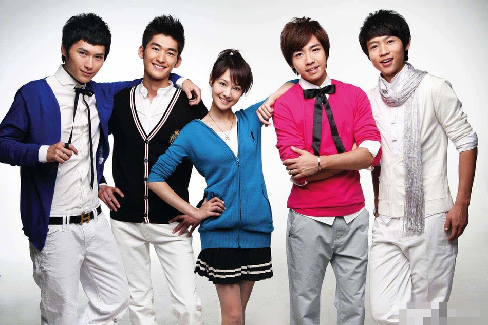 组图:楚雨荨道明寺同框!郑爽王鹤棣路透曝光cp感十足