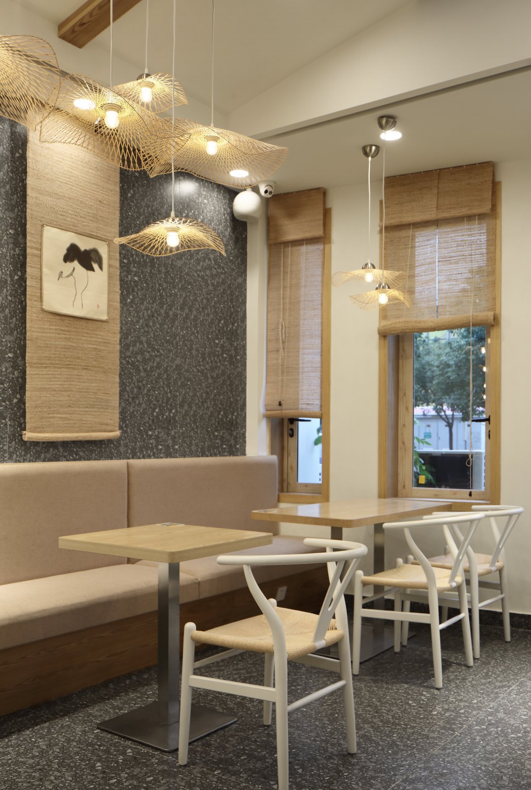 简约原木风日式餐厅设计