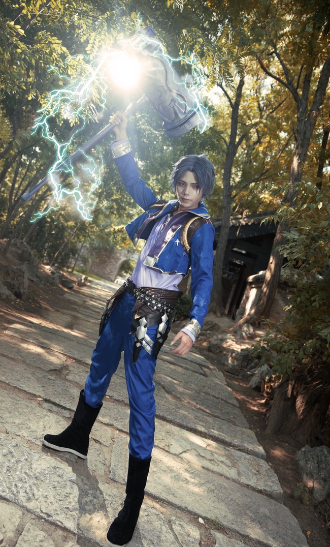 斗罗大陆唐三真人cos,帅气小哥哥气质正佳堪比真人版