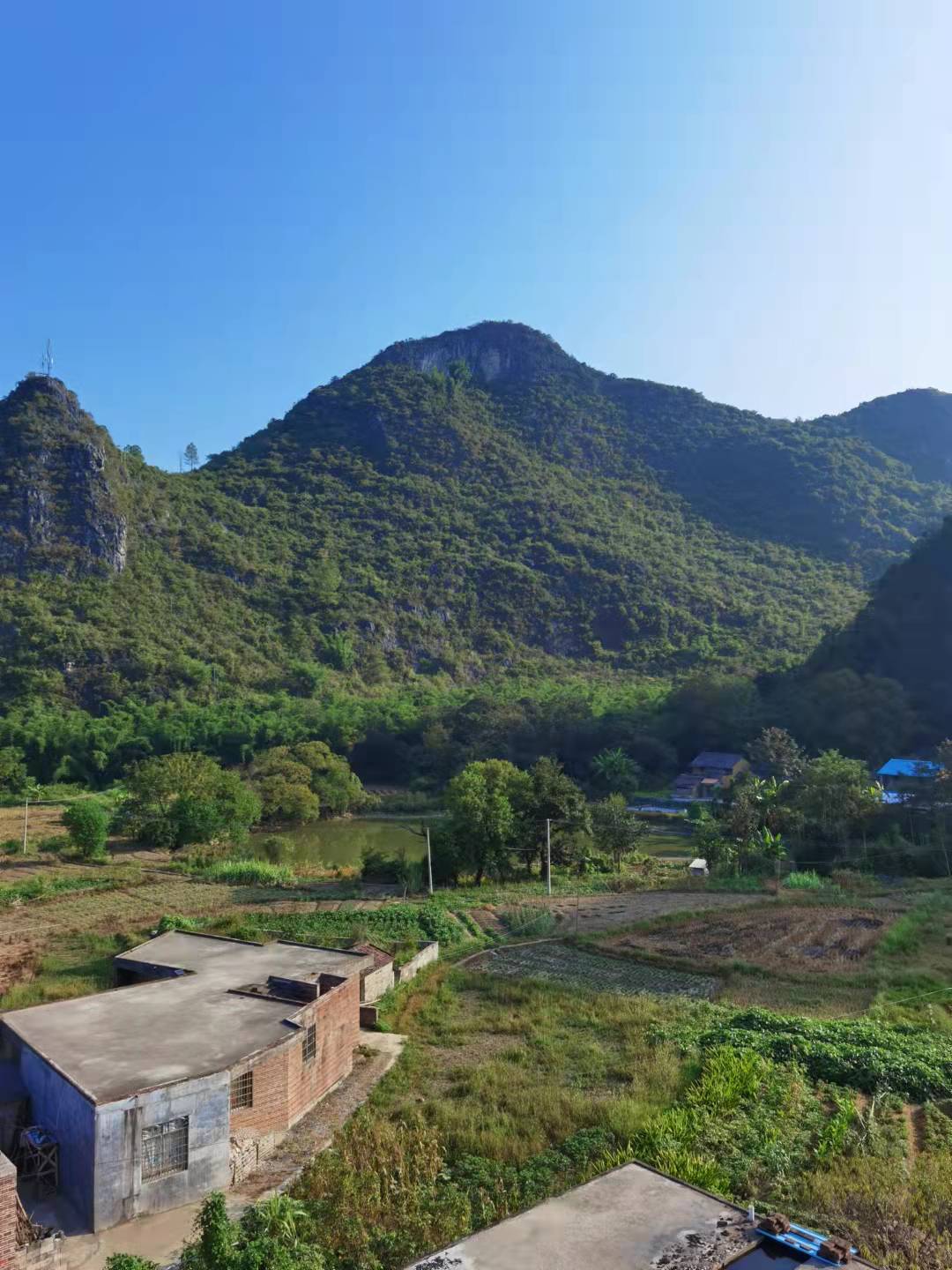 欢迎您来到:广西壮族自治区贺州市钟山县回龙镇西乐村委会川岩村