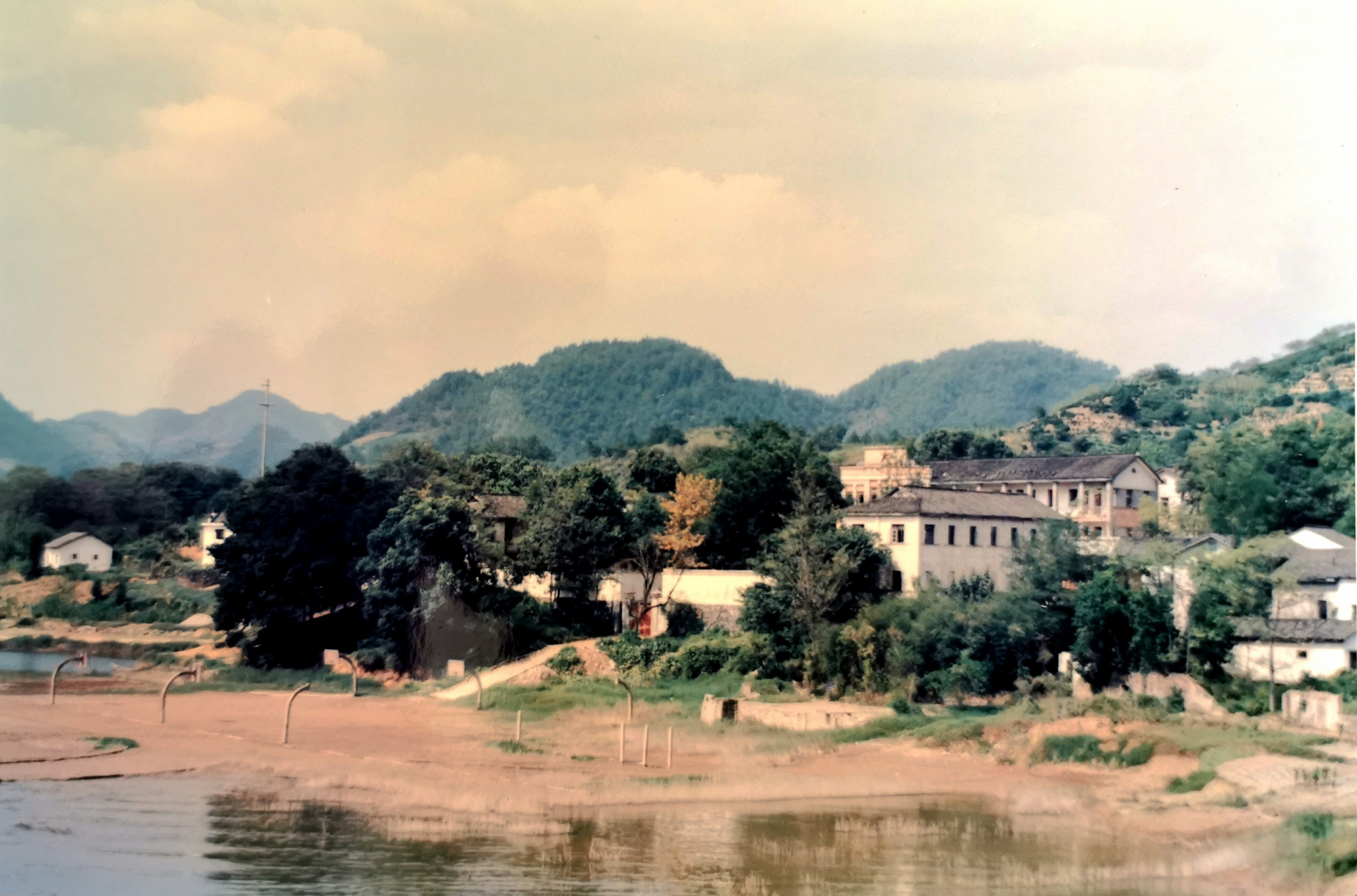 1996年歙县的一些老照片,有没有你认识的地方