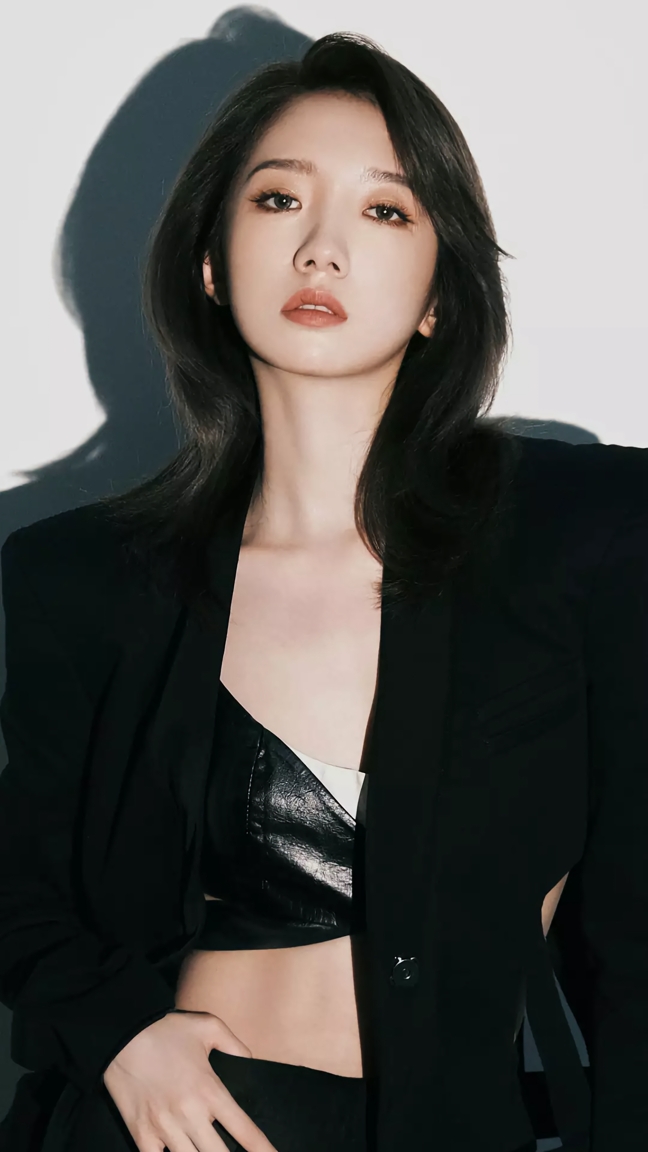 御姐范女明星孟美岐