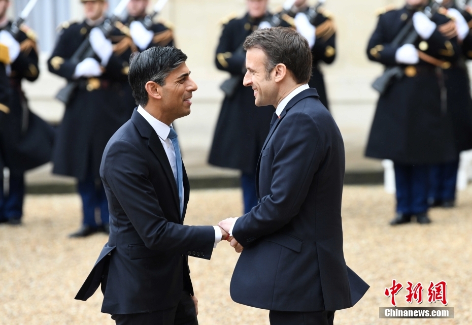 法国总统马克龙会见英国首相苏纳克