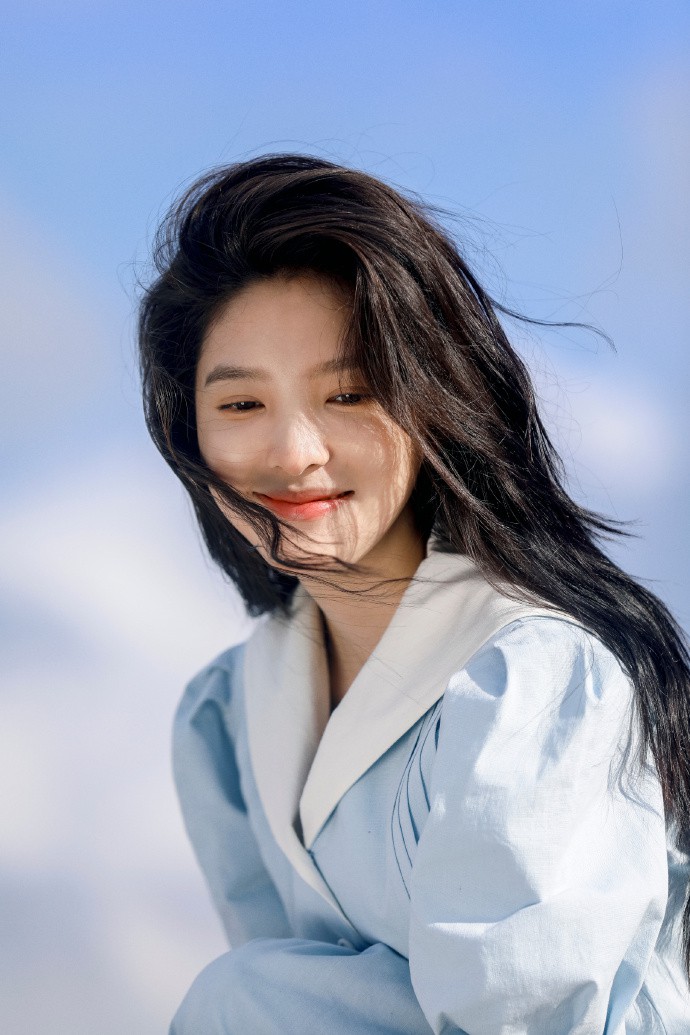 中国内地女演员章若楠