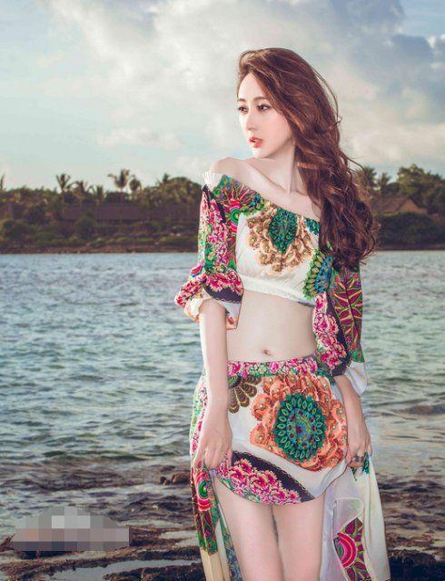 张宇菲清新唯美,彰显女神范