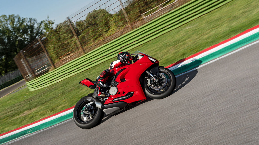 追求极致操控 杜卡迪2020款panigale v2