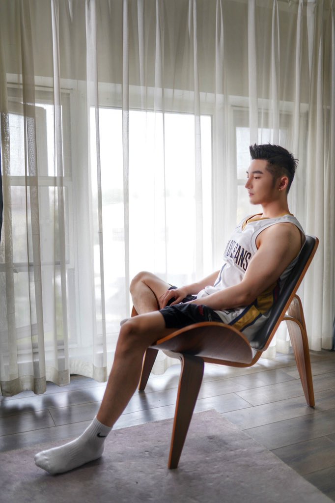 那些令人心动的帅哥合集,看看是你的菜吗?