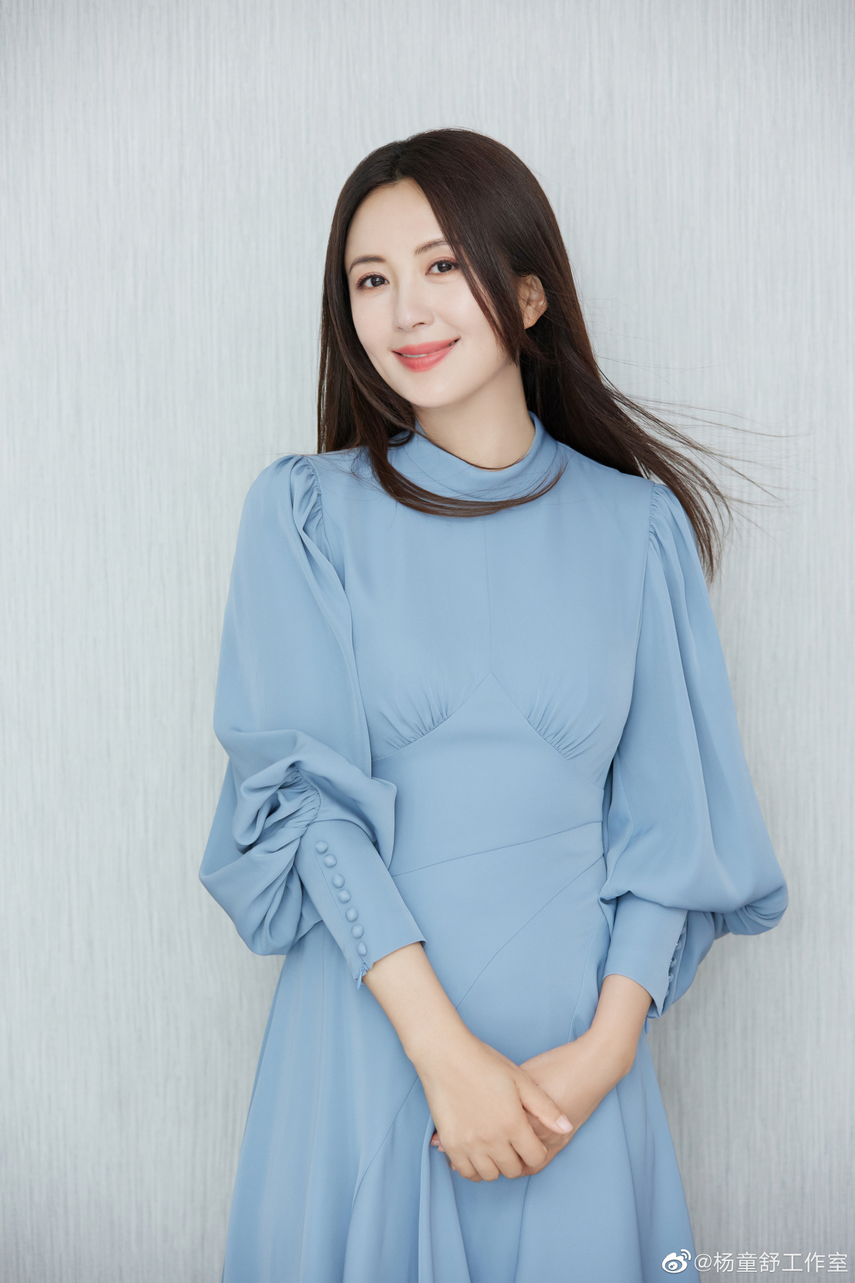 杨童舒高清图集:端庄温婉,优雅大方