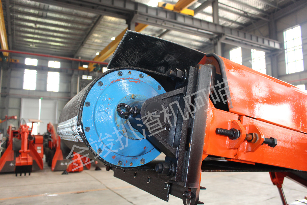 超小型顶管扒渣机 2万元左右的扒渣机 轮式皮带扒渣机图片大全