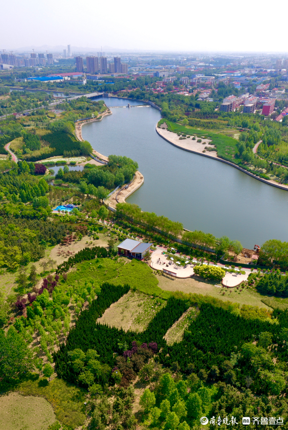 波光粼粼绿树成荫,平度2020公园成休闲好去处