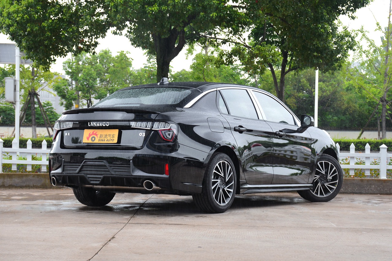 2022款领克03 2.0td dct劲plus