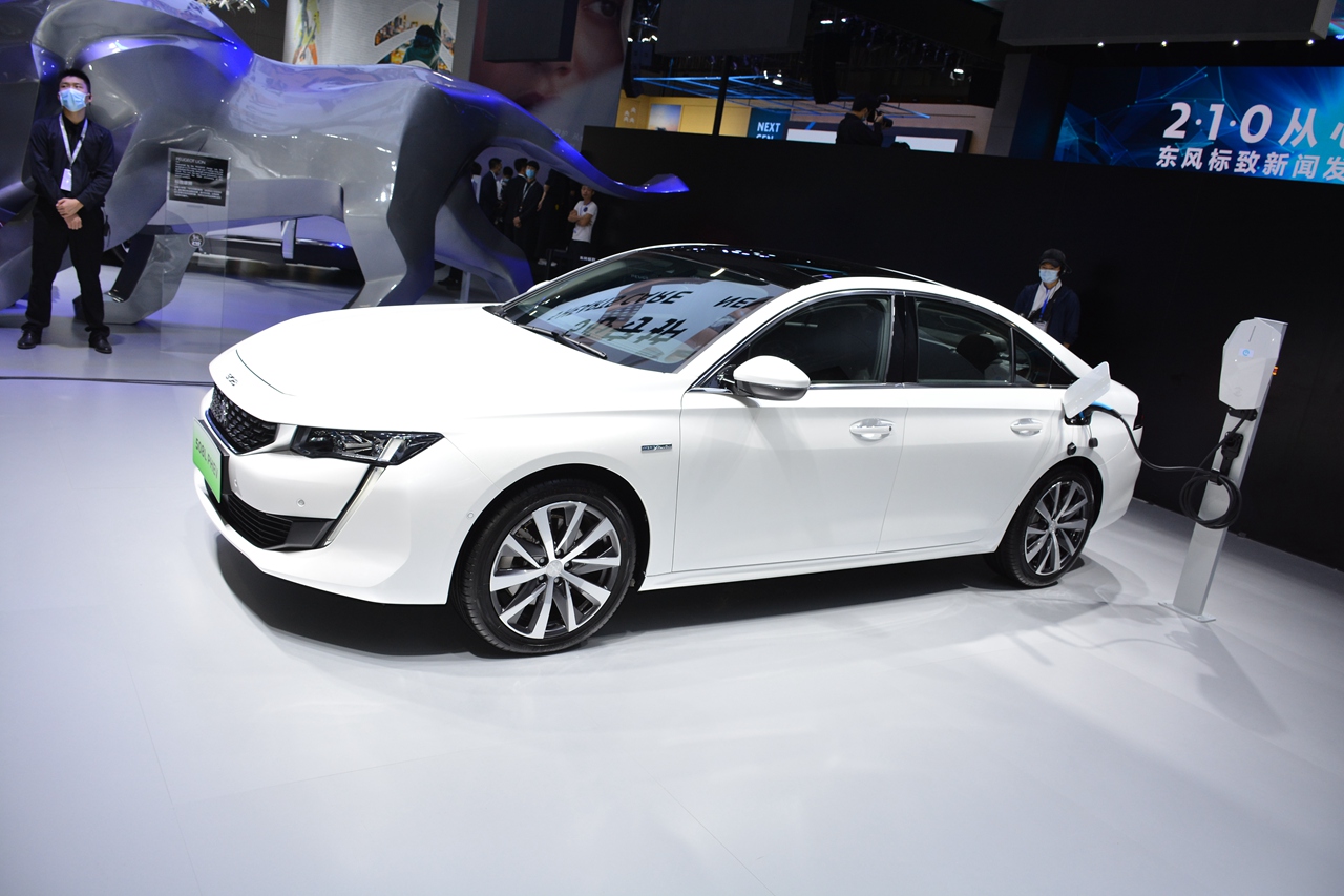 广州车展实拍 东风标致508l phev