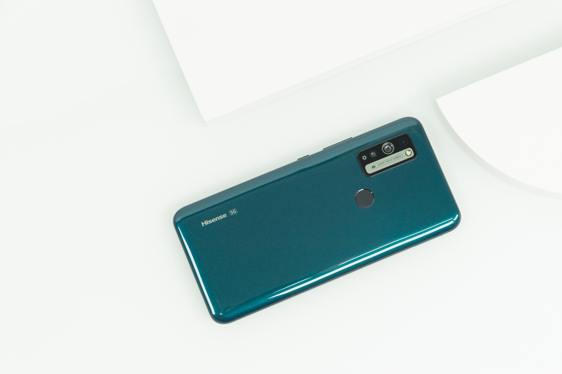 海信5g手机f50 图赏 守护亲情更加简单