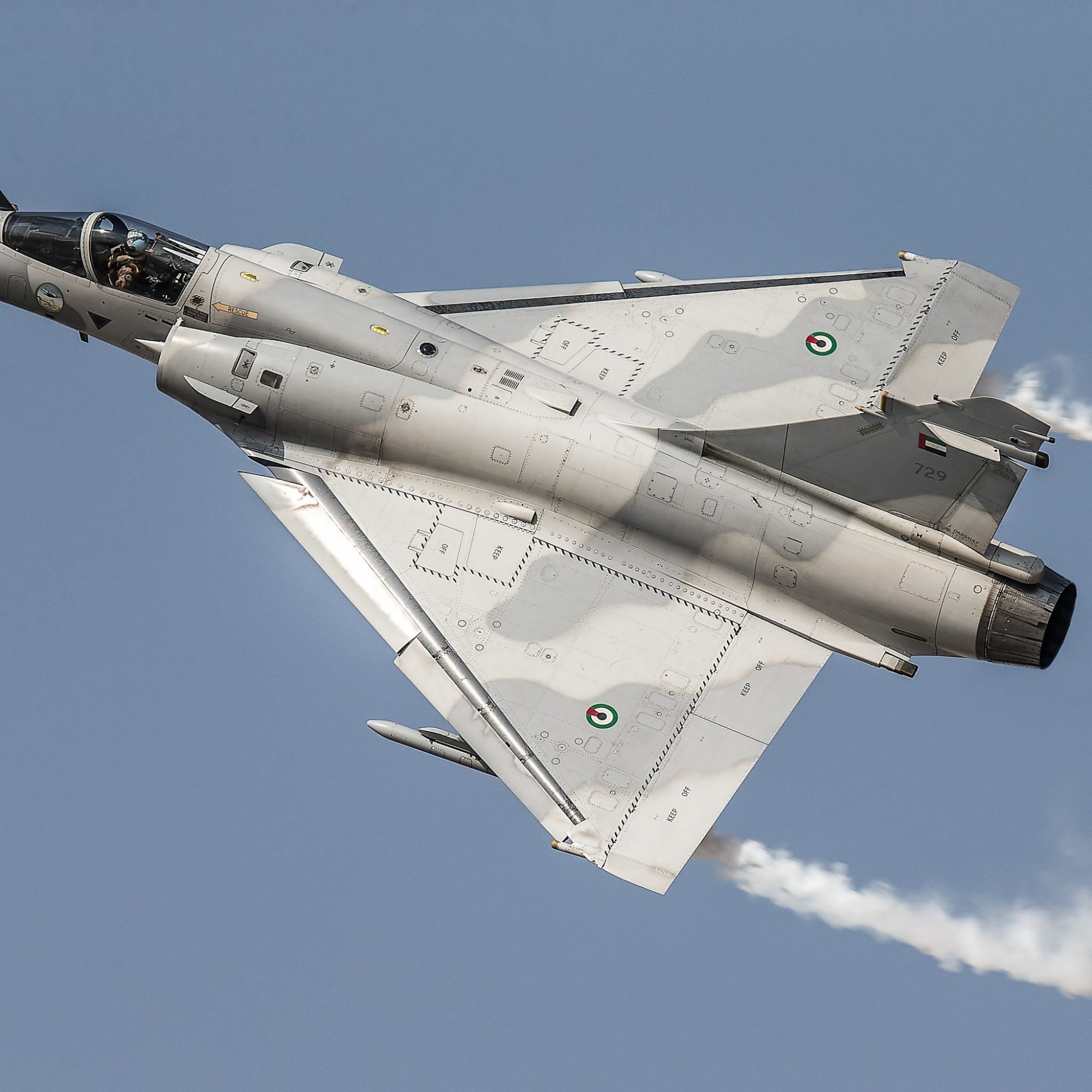 一架漂亮的飞机就是一架好飞机!幻影2000