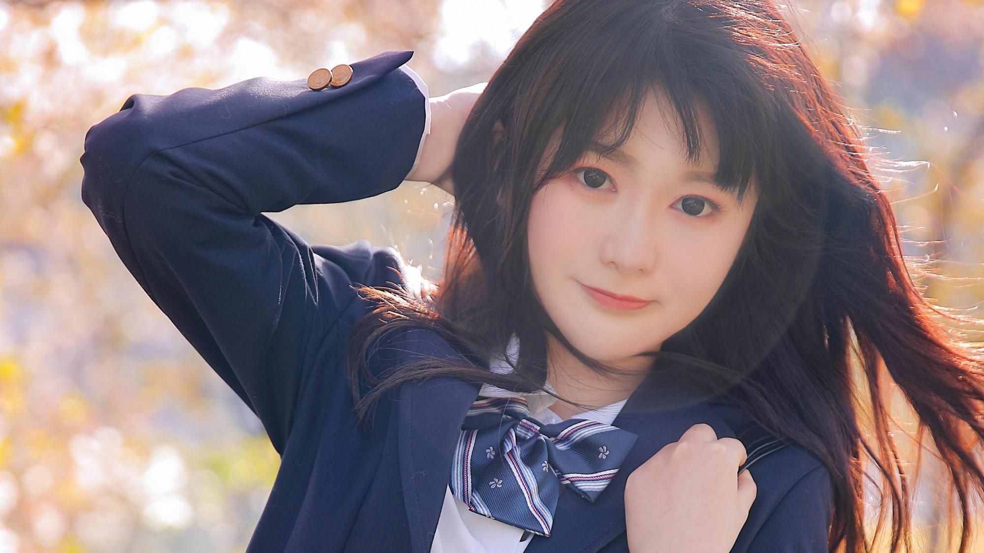 清纯校花美女甜美樱花