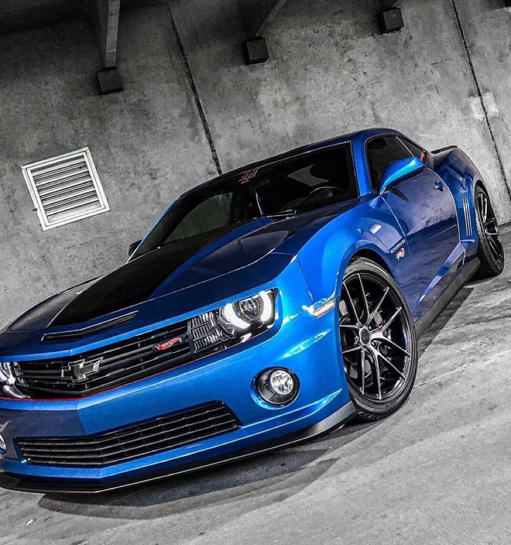 雪佛兰科迈罗camaro family.