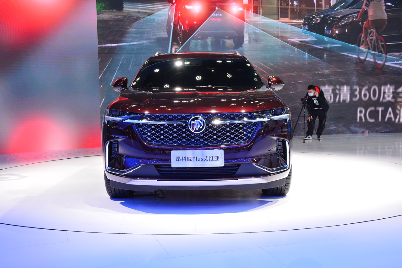 2021上海车展实拍:昂科威plus