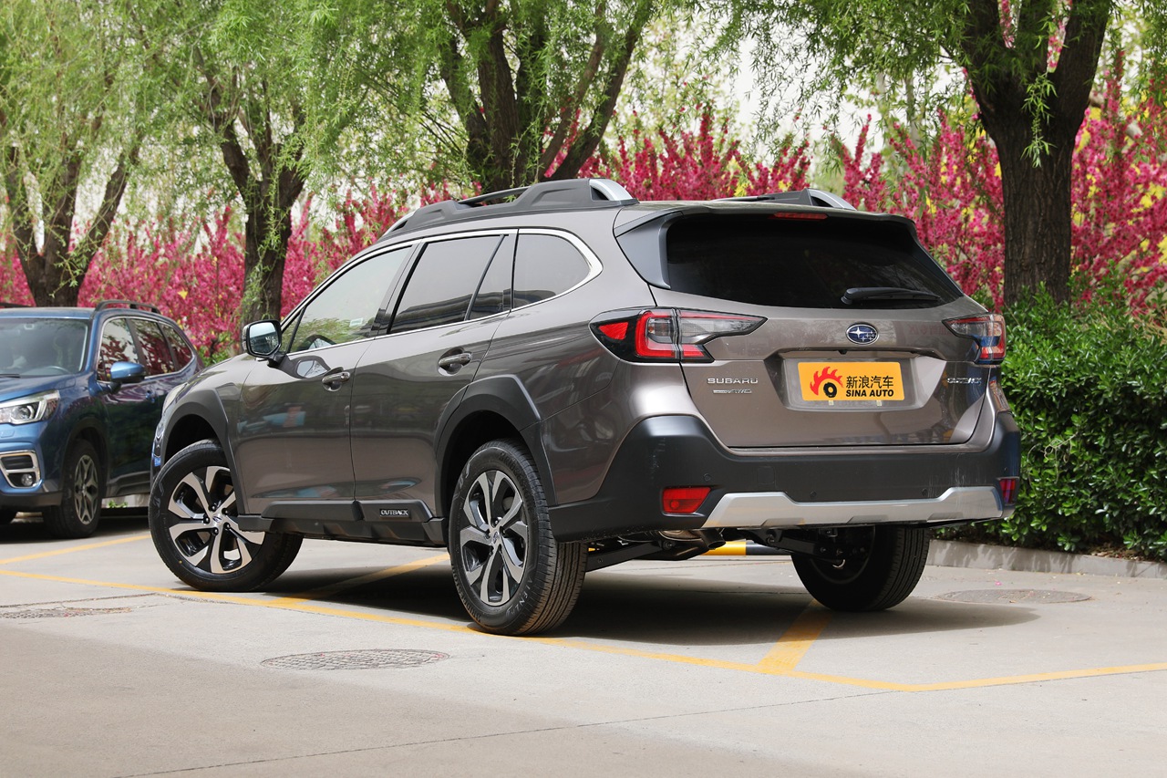 2021款傲虎2.5i 旗舰版 eyesight