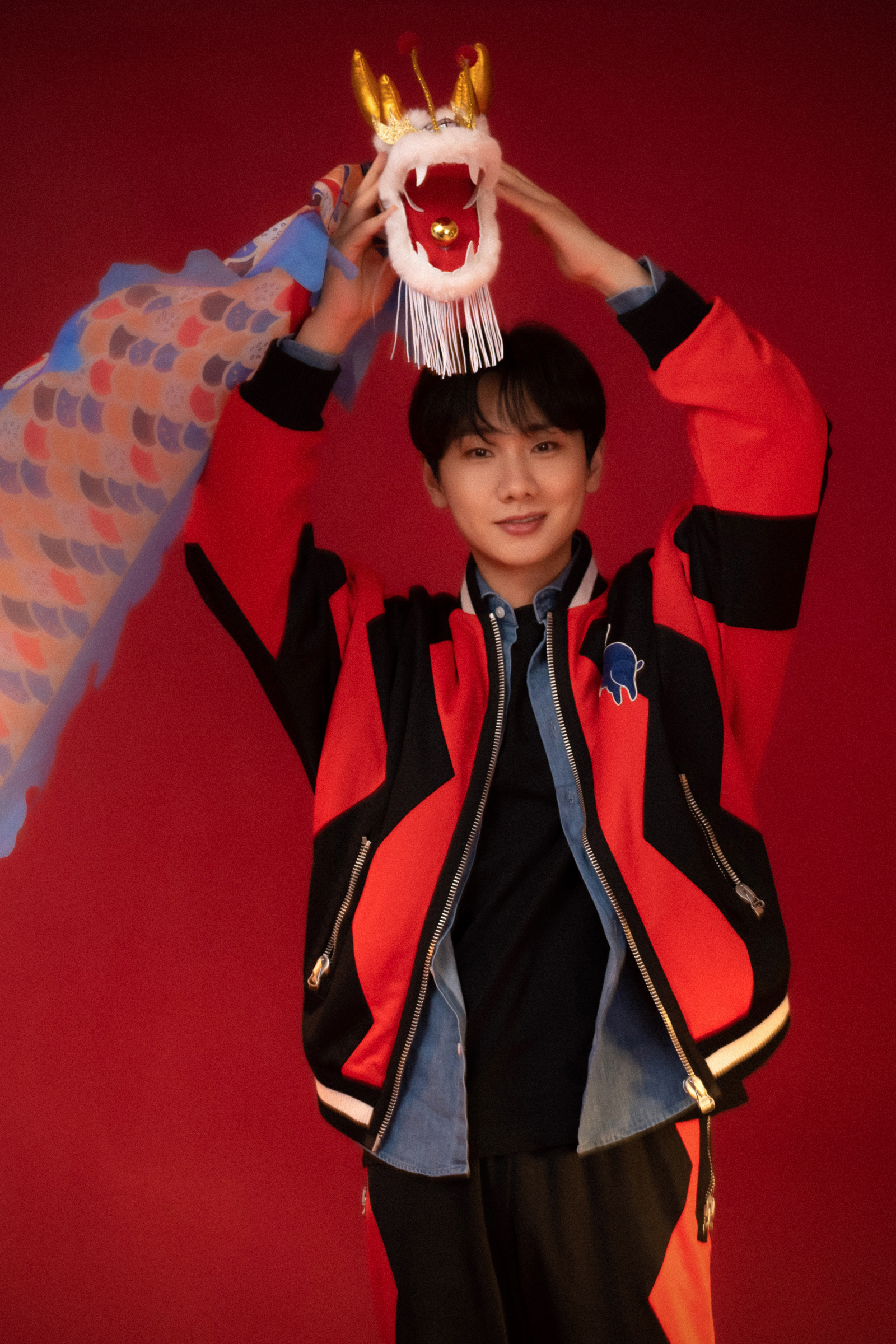 汪苏泷 央视元宵晚会造型好帅