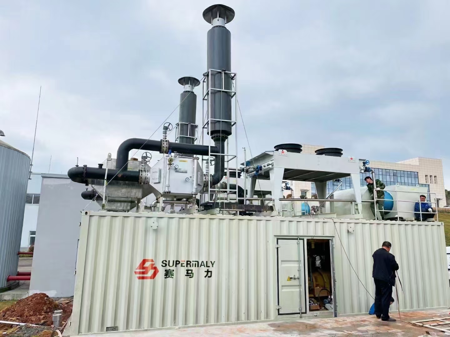 赛马力卡特彼勒800kw沼气发电机组交付使用