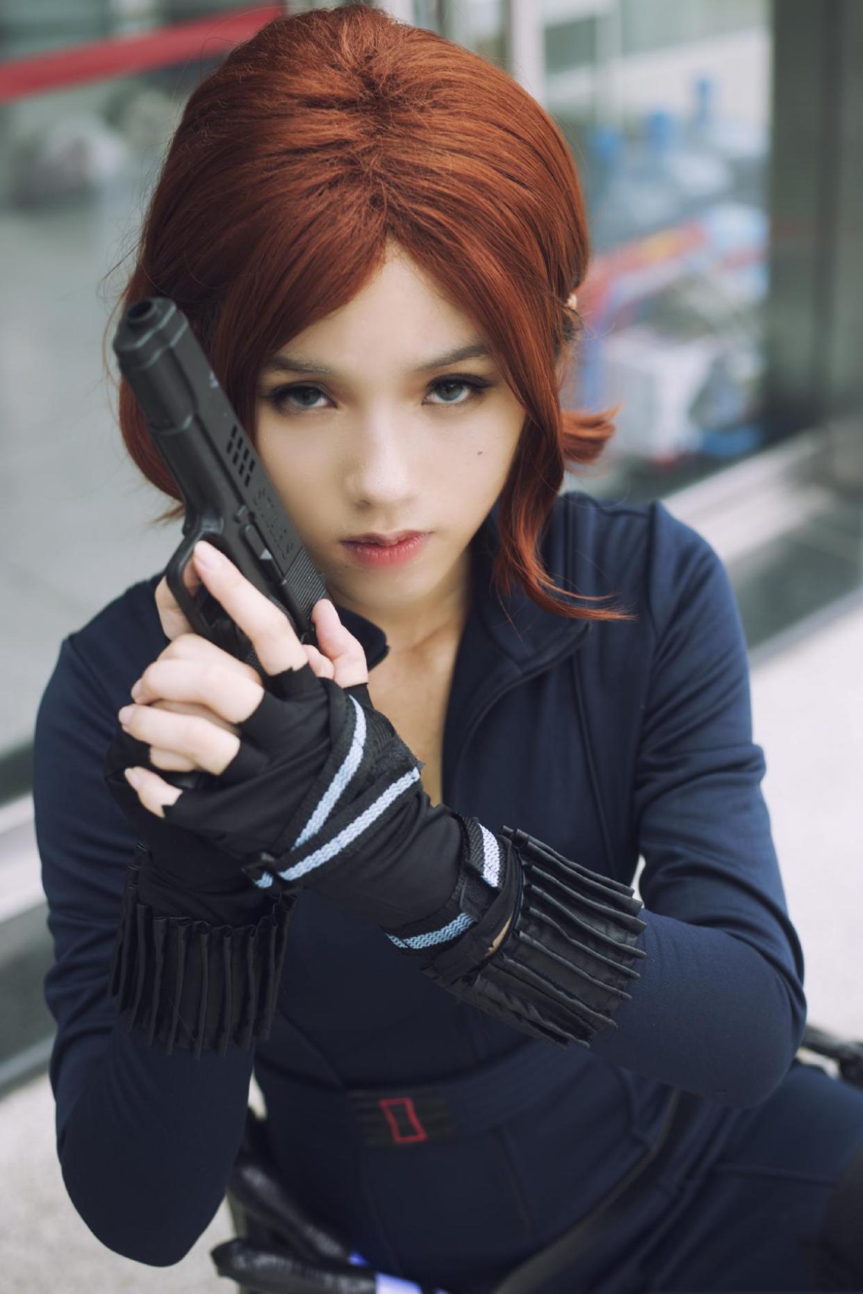 漫威黑寡妇超帅cos,三套造型各有各的味道