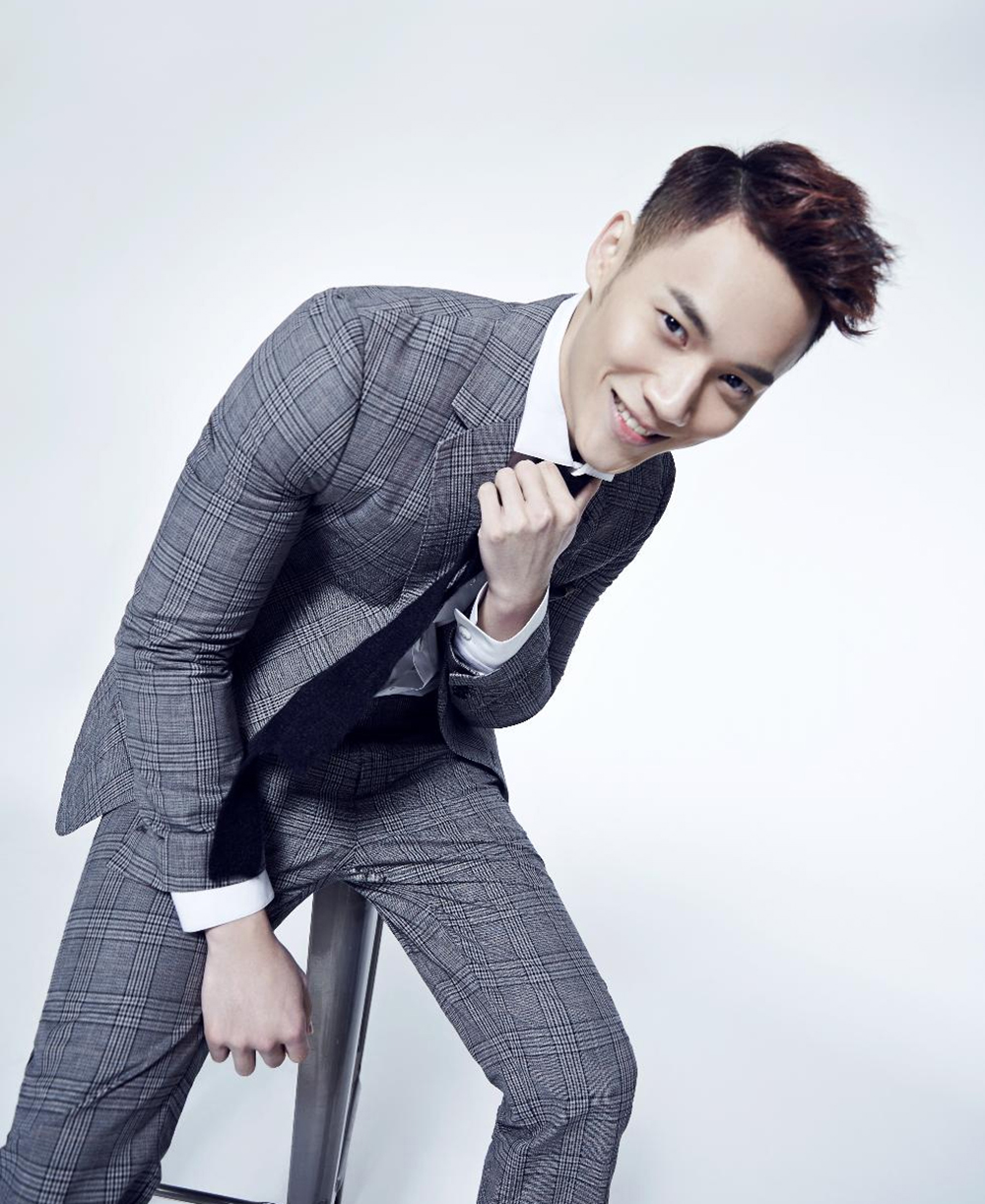 马来西亚肌肉男模钟骏胜,《大牌对王牌》主持人