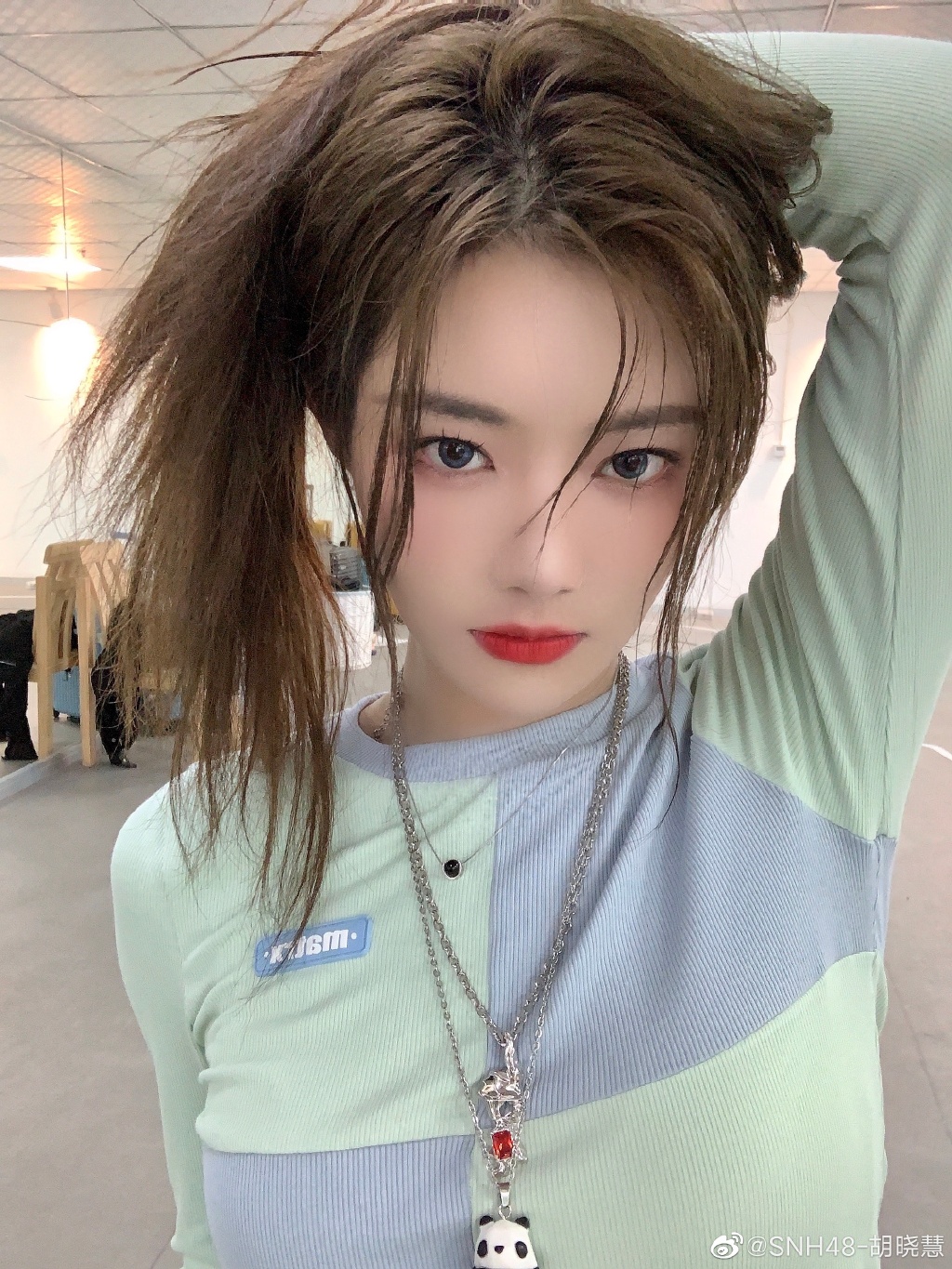 偶像女团snh48成员胡晓慧迷人美照欣赏,好可爱