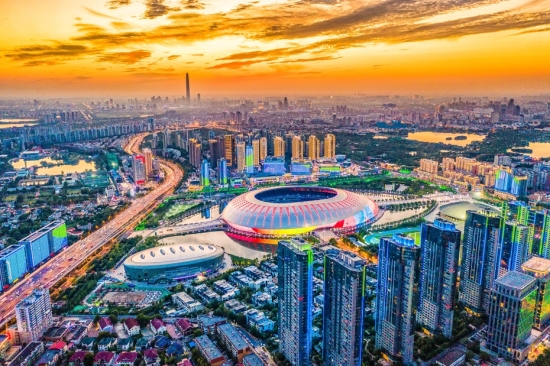 「我们的新时代」砥砺奋进新时代 饱览神州大地新风貌