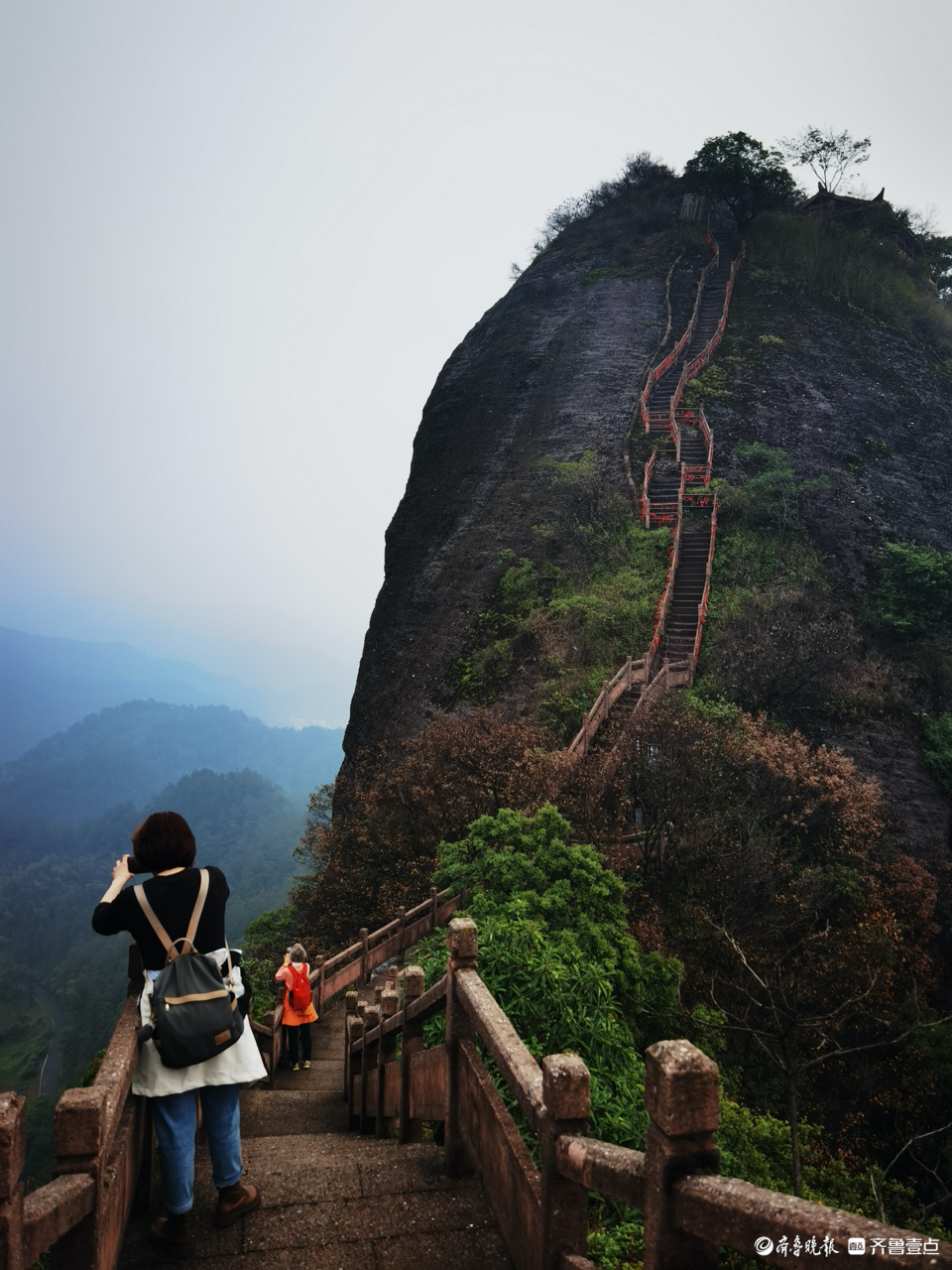 吉首湘西骆驼峰图片