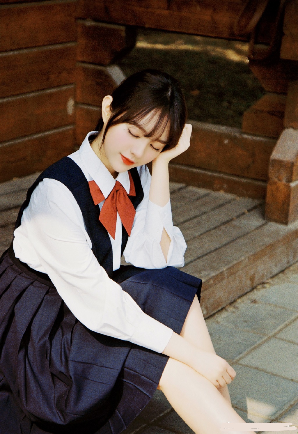 偶像美女黄妍菲迷人写真美照欣赏