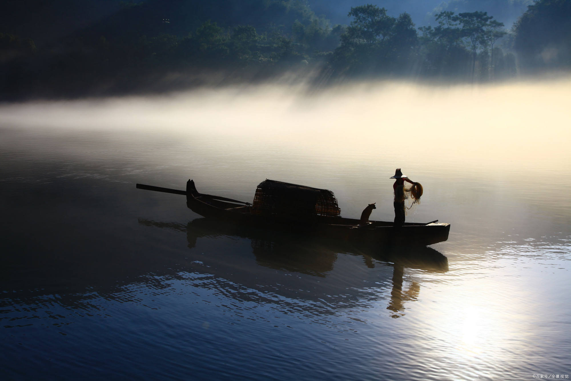 君看一叶舟,出没风波里.——宋代:范仲淹