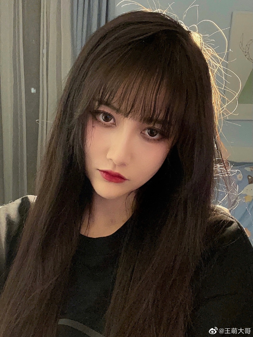 网红美女王萌迷人美照欣赏,很好看啊