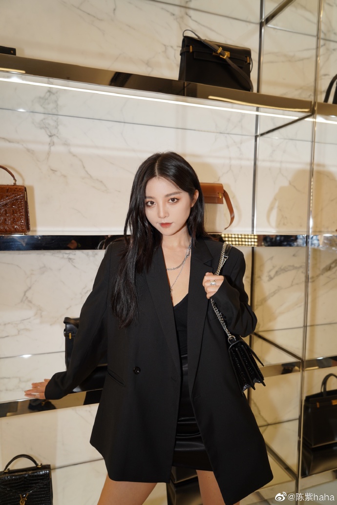 网红美女陈紫迷人美照欣赏,好漂亮啊