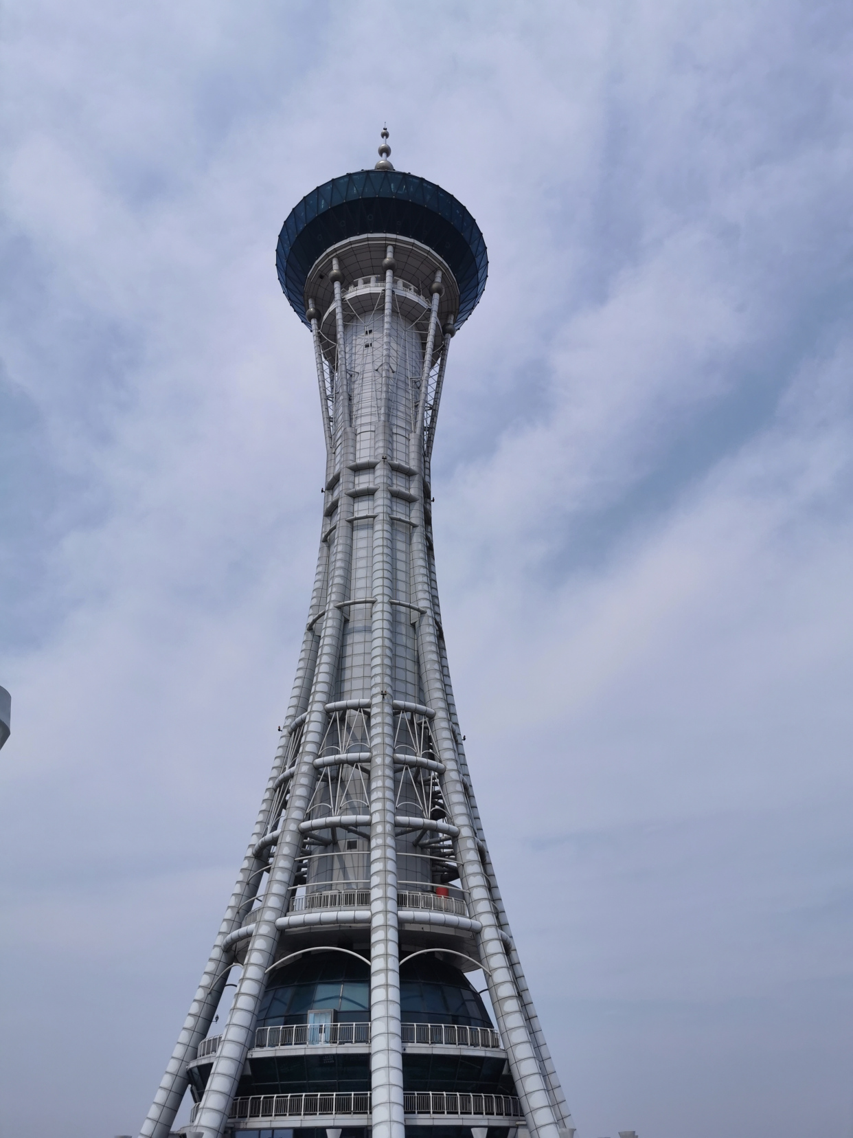 海天一洲:世界上"唯一"一个海上景观平台!