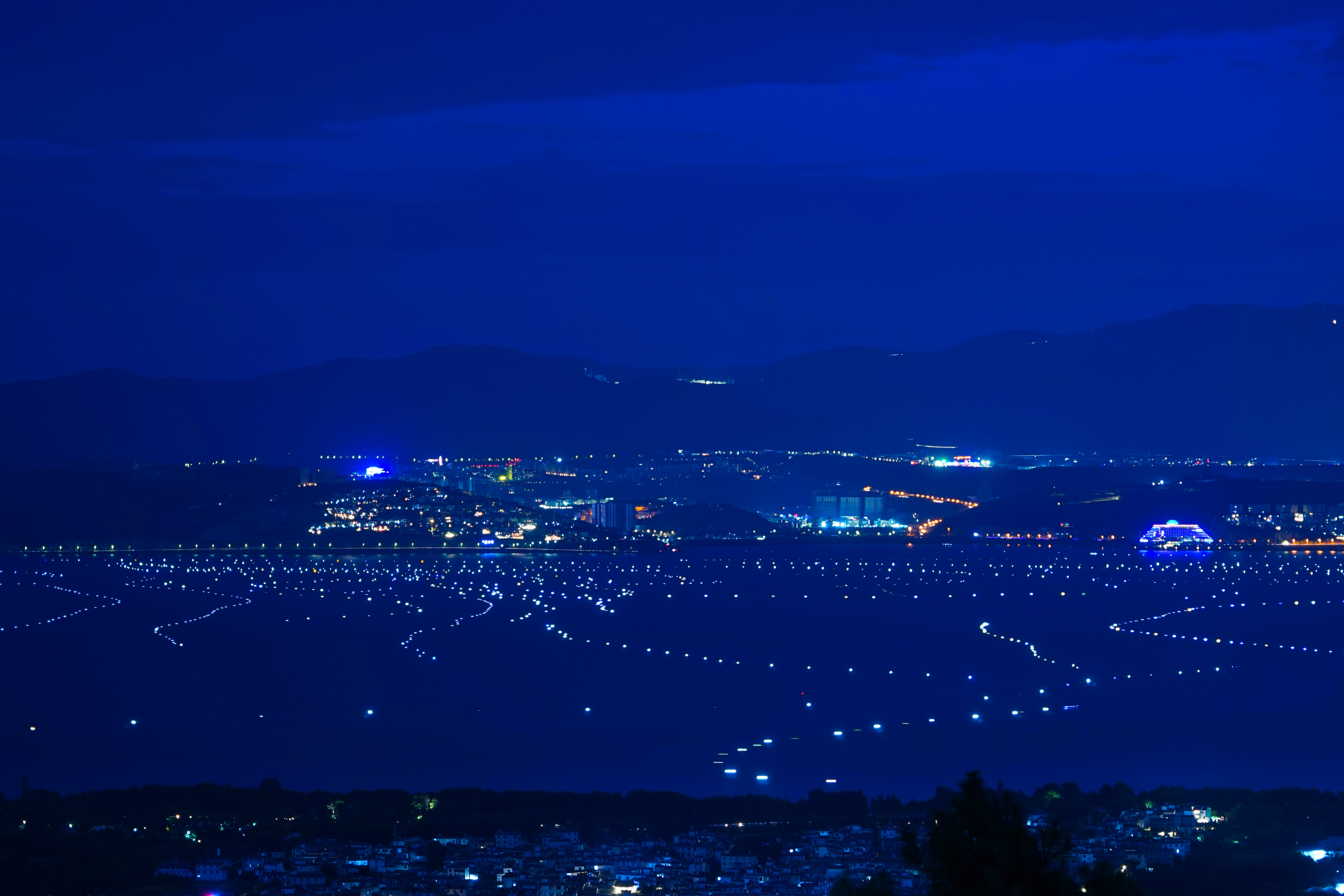 大理夜景真实图片