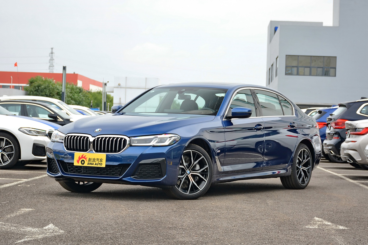 2021款宝马5系20t 530li 尊享型 m运动套装