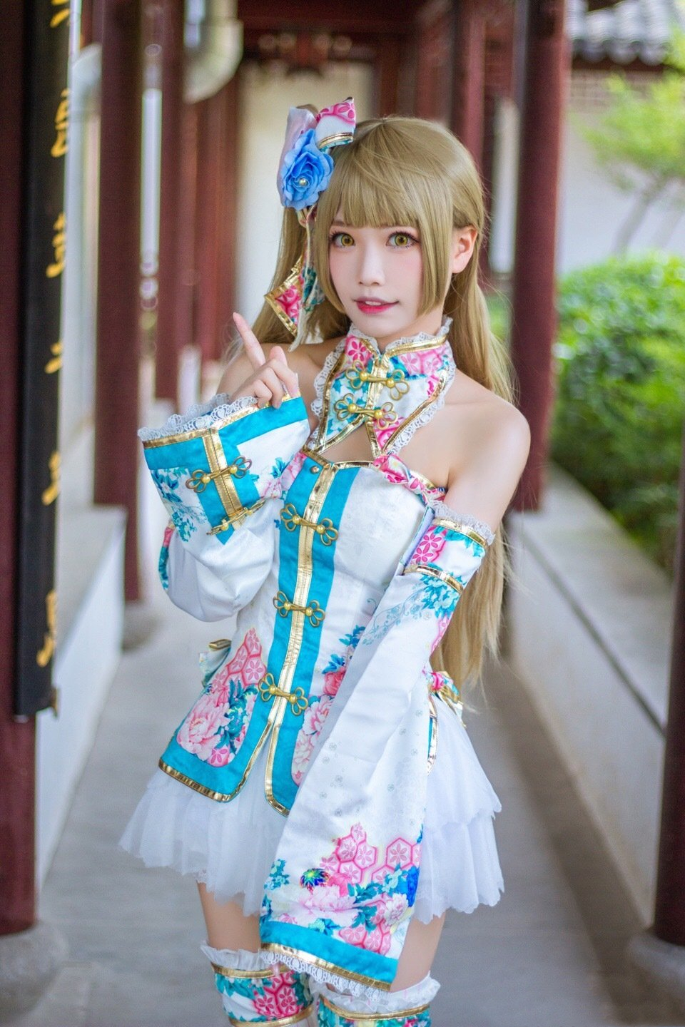 lovelive南小鸟旗袍cos,"把你们都变成小鸟的点心"