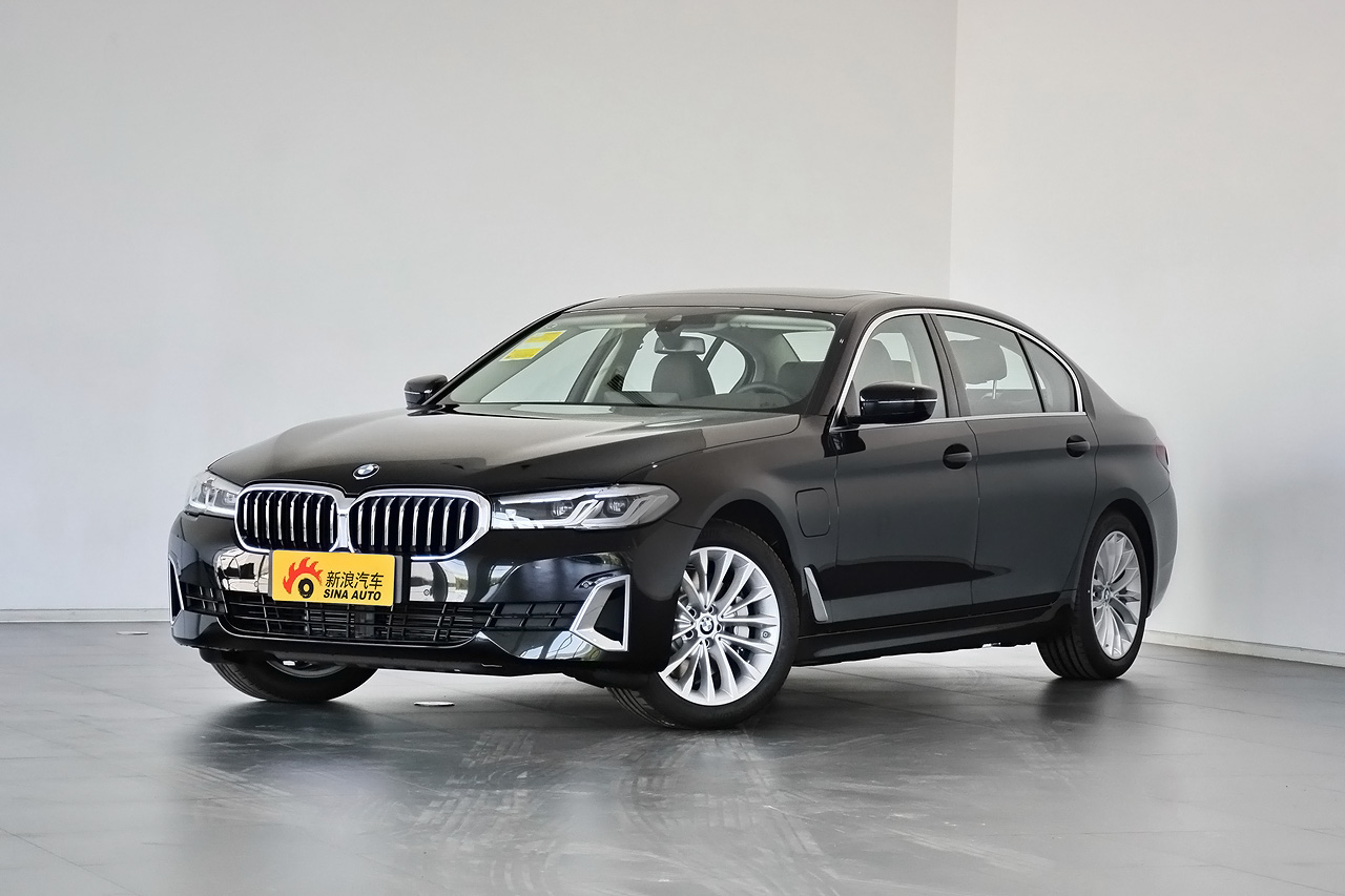 2021款宝马5系混动 535le 豪华套装