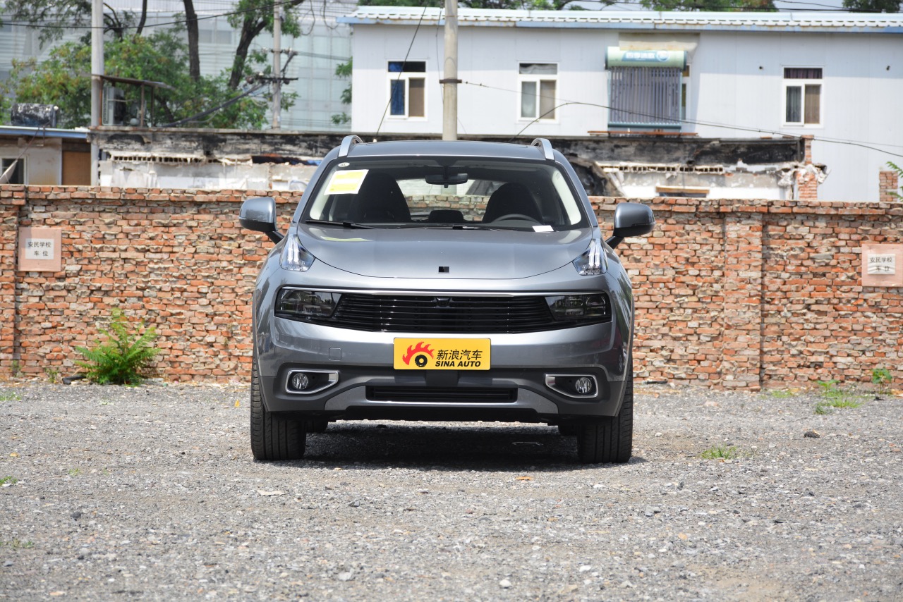 比合资更出色 实拍2020款 领克01