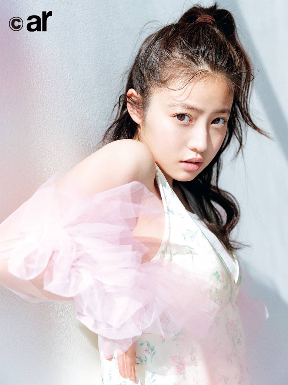 组图:今田美樱登《ar》杂志 近距离拍摄"棉花糖肌"