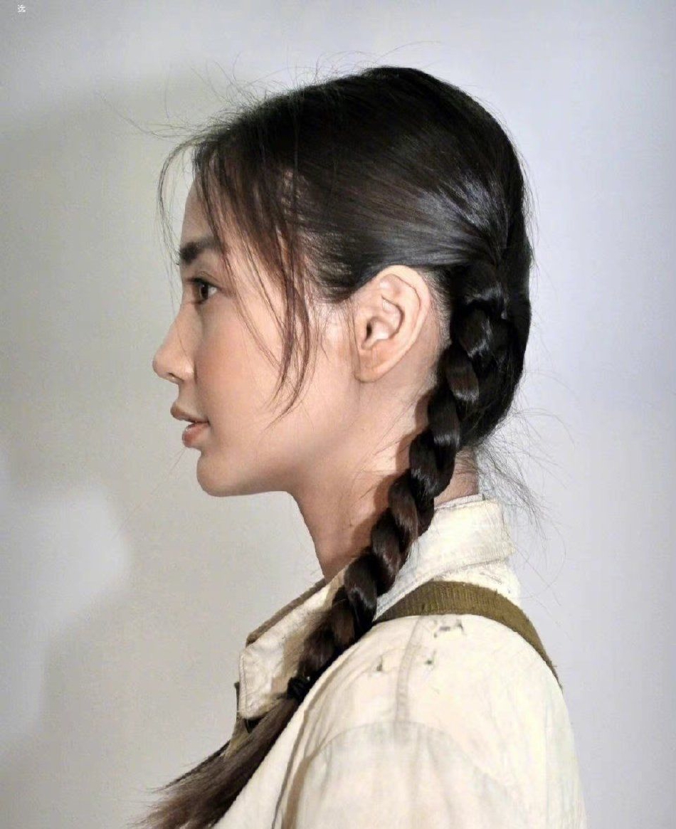 组图:angelababy《寻龙诀》时期定妆照释出 清纯可人颜值高