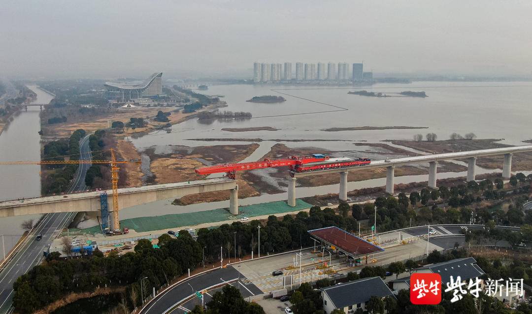 南沿江城际铁路常州段正线贯通