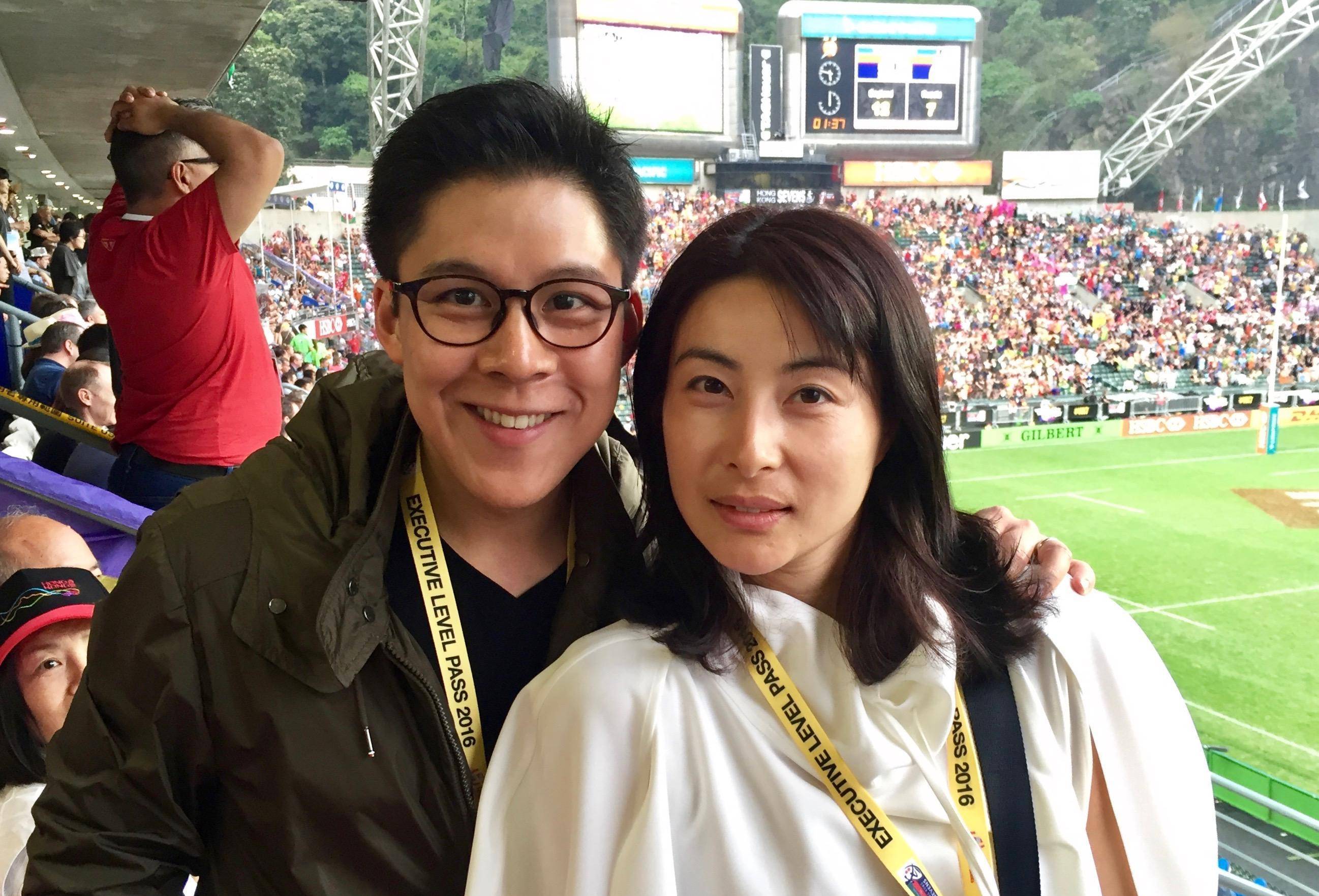 郭晶晶:被霍启刚苦追8年,婚后掌家中大权,丈夫疼爱公婆尊重