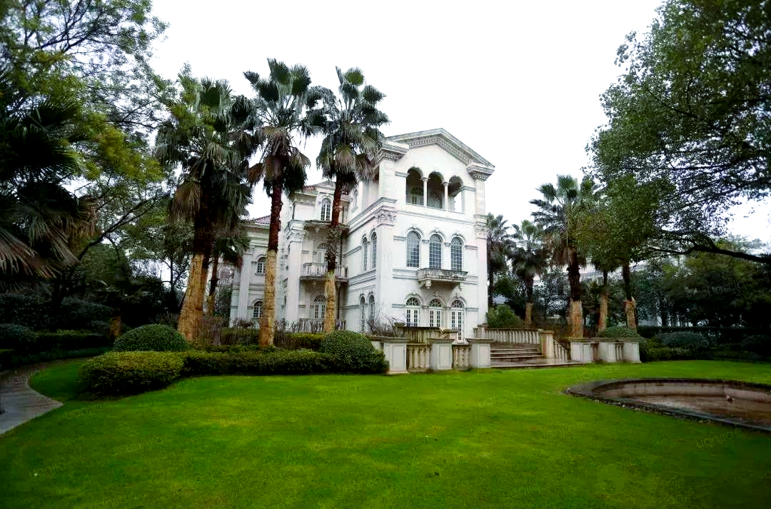 檀宫:上海顶级豪宅的欧洲建筑之旅