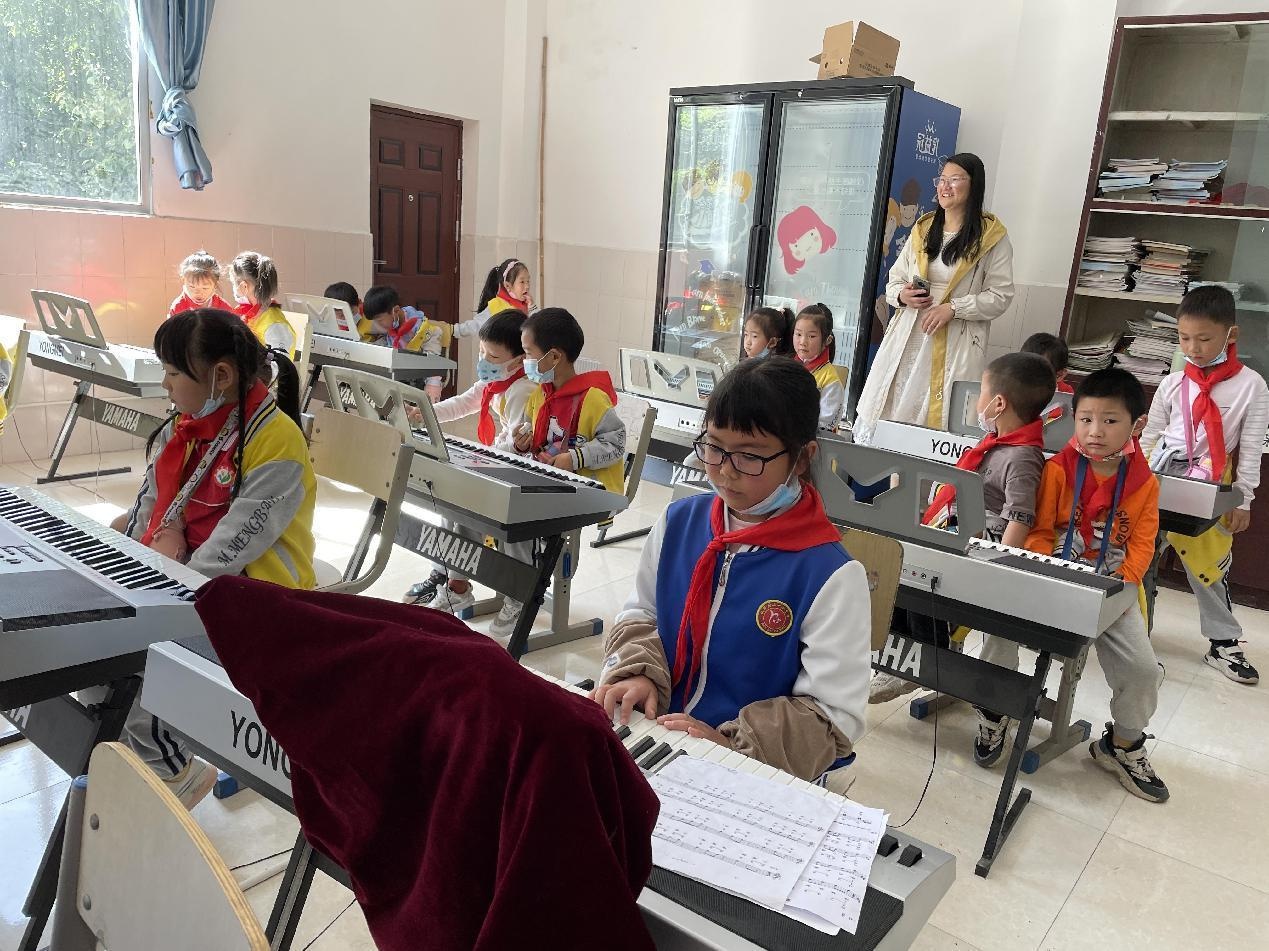 小学,你好!——仁寿县北街幼儿园文林一小"手拉手"幼小衔接活动