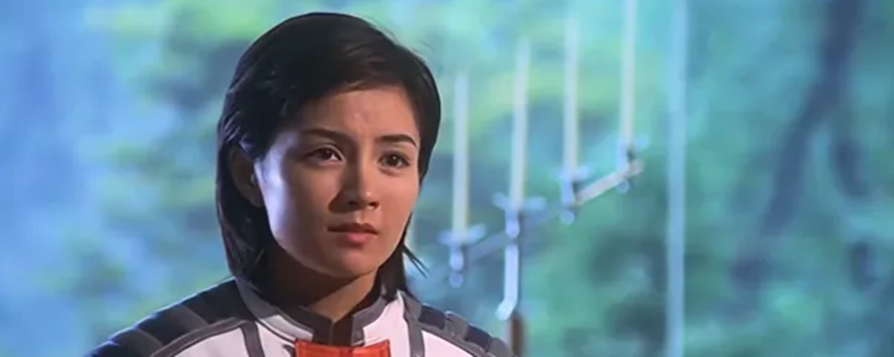 丽娜队员的扮演者是谁,丽娜和谁在一起了?