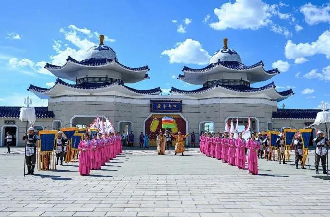 【文明之美看东方】张北中都原始草原度假村:相约美丽草原,拥抱清凉