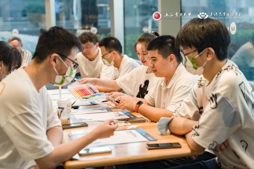 【资讯】上海商业会计学校中本贯通专业招生啦 ——"荷"你一起,拥抱